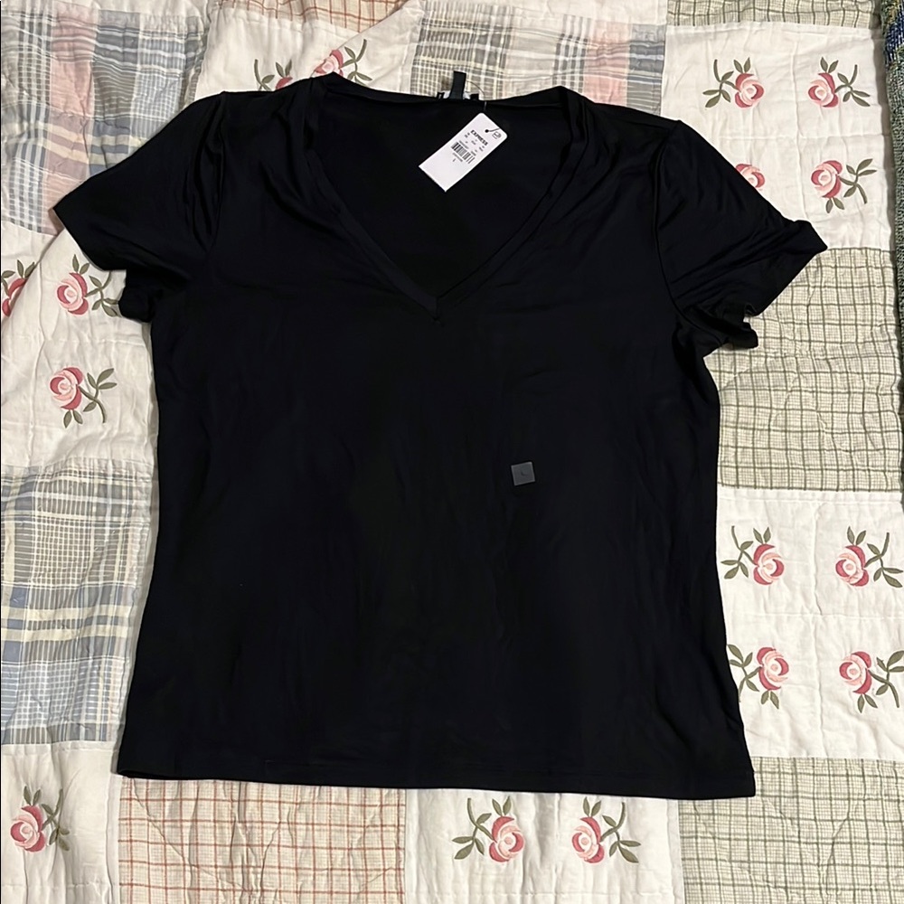 Express Tshirt